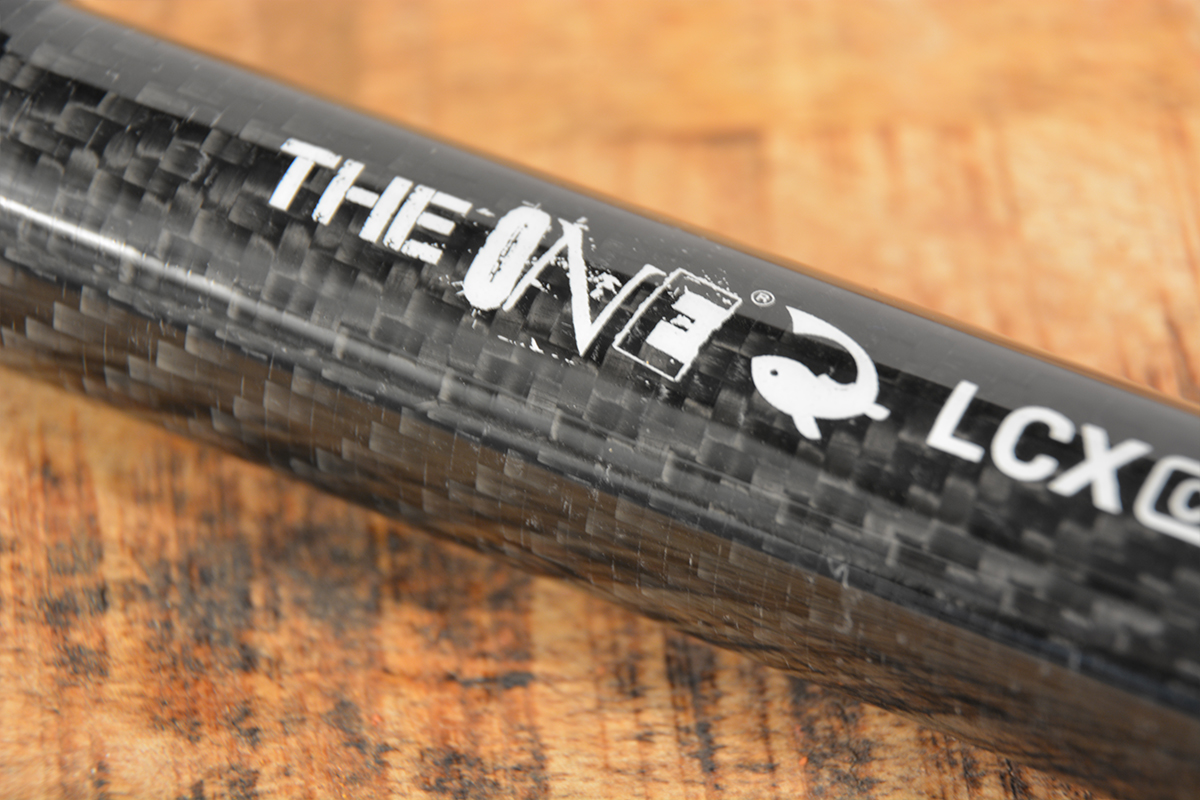 THE ONE CARBON BOILIE THROWING STICK - 25MM X 90 CM